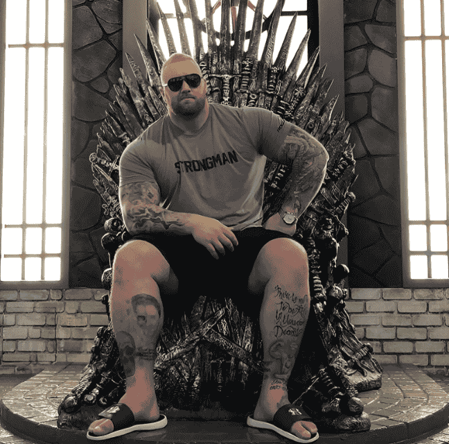 The Mountain Deadlifts SSDs to Set World Record